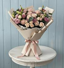 Букет цветов из:  Розы и Лизиантусы #REPLACE_PRED# Псыгансу