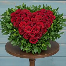 Цветочная композиция из Розы в виде сердца в Псыгансу