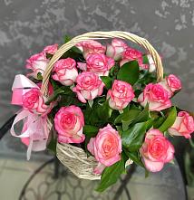 Цветочная композиция из Розы в корзине #REPLACE_PRED# Псыгансу