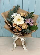 Букет цветов из:  Герберы и Хризантемы в Псыгансу