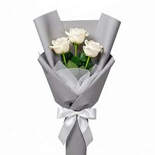 Букет 3 белые розы в Псыгансу