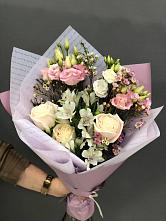 Букет цветов из:  Альстромерии, Розы и Лизиантусы #REPLACE_PRED# Псыгансу