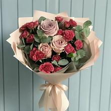 Букет цветов из:  Гвоздики и Розы в Псыгансу