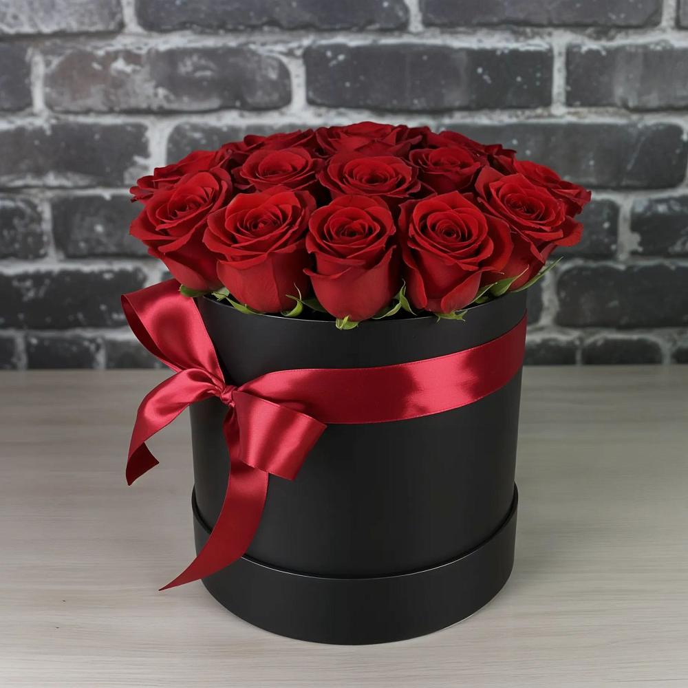 Цветочная композиция из Розы в шляпной коробке в Псыгансу