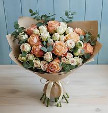 Букет цветов из:  Альстромерии и Розы в Псыгансу