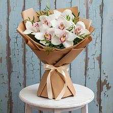 Букет цветов из:  Орхидеи и Розы в Псыгансу